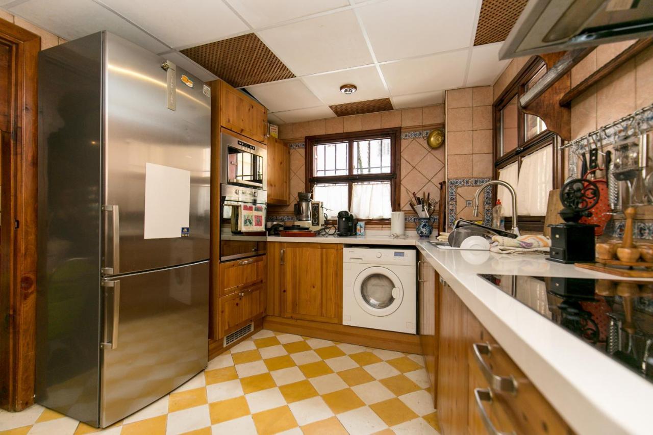 Charming Andalusian House - Free Parking Villa Granada Luaran gambar