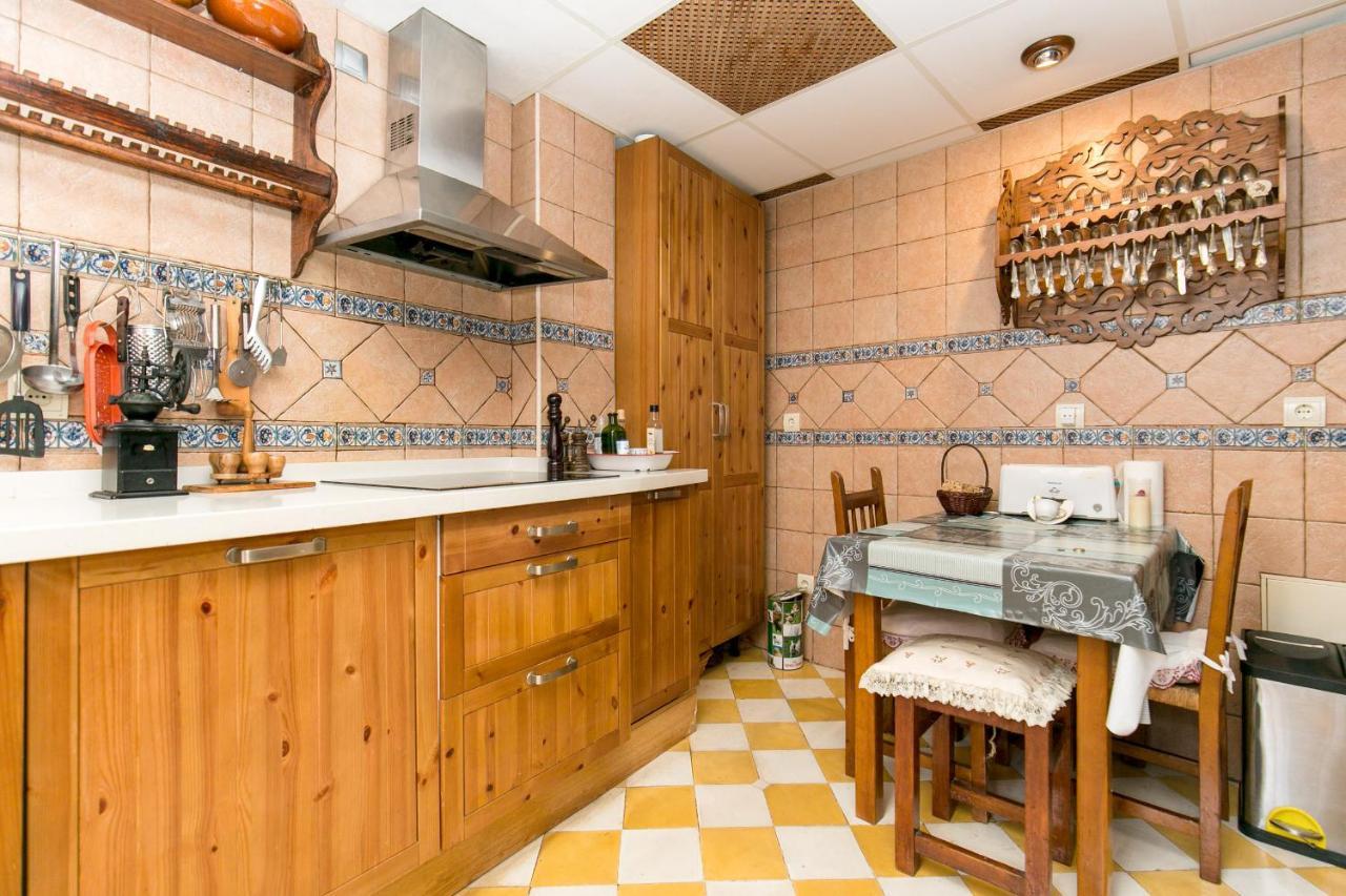 Charming Andalusian House - Free Parking Villa Granada Luaran gambar