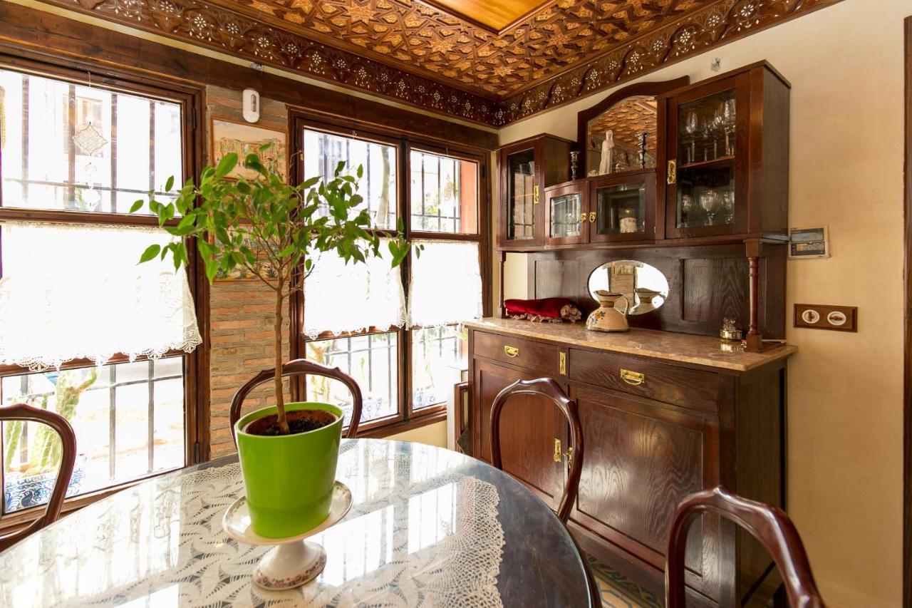 Charming Andalusian House - Free Parking Villa Granada Luaran gambar